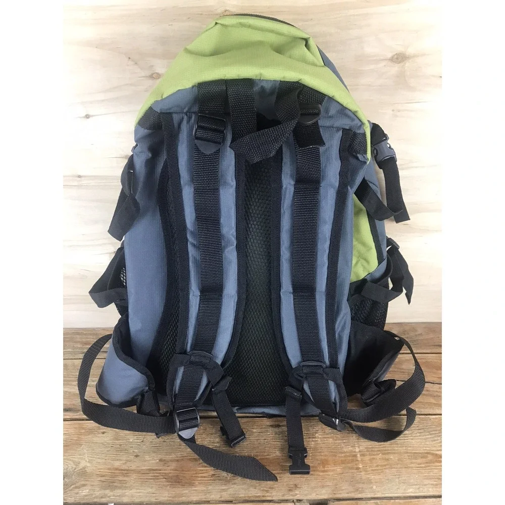 The North Face Terra 30 Hiking Backpack Green Gray 20